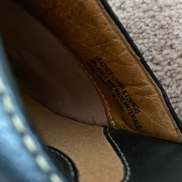 Born black leather slip on clogs - Picture 6 of 7